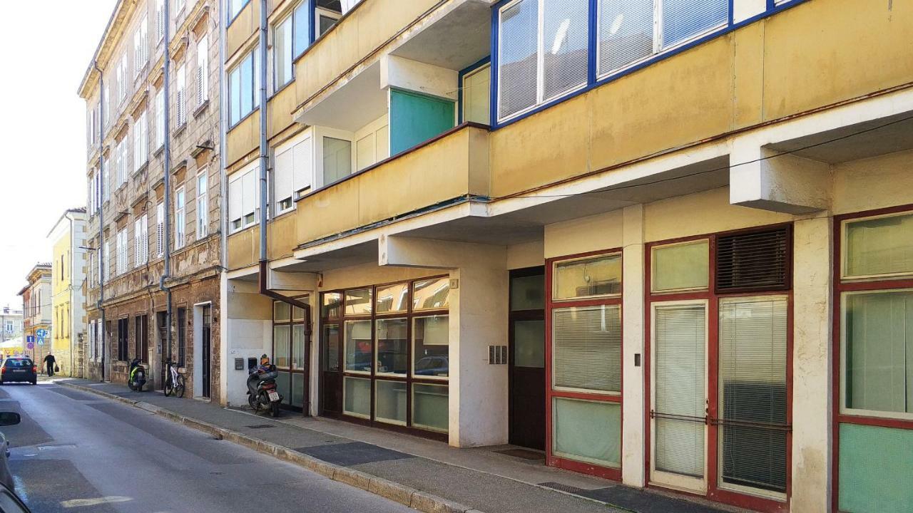 Cosy Apartment Zupanic Pula Ngoại thất bức ảnh